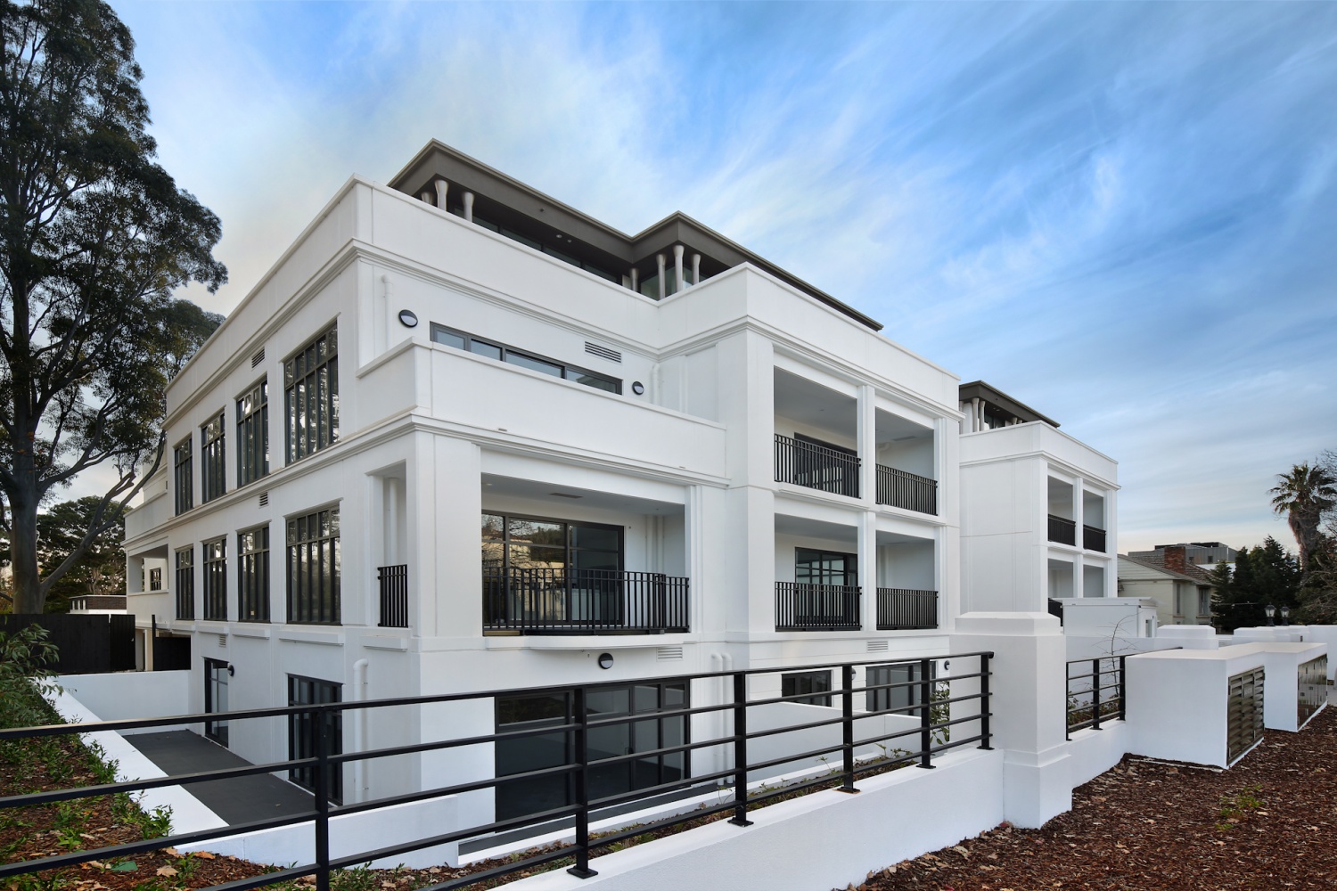 Lascelles Toorak L.U. Simon Builders
