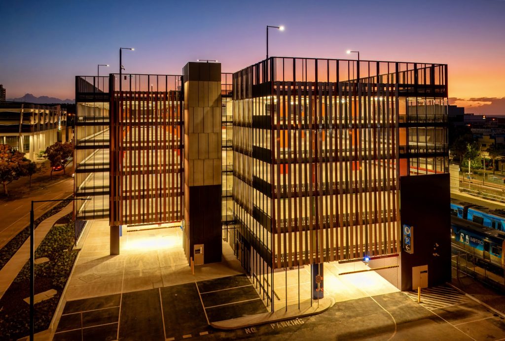 Frankston Multi Level Carpark screen towers beside the railway